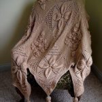 منقوشة مع شرابات لكرسي أو أريكة