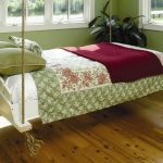 الأسرة المعلقة - النوم في الجاذبية الصفرية