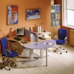 مكتب لشخصين