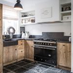 مطبخ أنيق أنيق