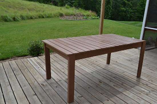 طاولة طعام ثابتة