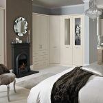 خزانة ملابس زاوية لغرفة نوم كلاسيكية