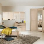 خزانة ملابس زاوية مع مرايا