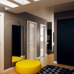 العثمانية الصفراء الزاهية في الردهة