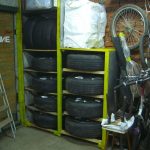 أثاث مدمج لإطارات السيارات