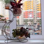 موقف معدني جميل خمر