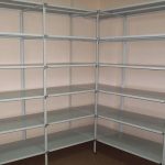 رفوف تخزين المعادن