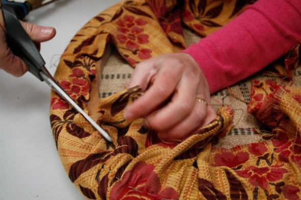 قطع النسيج الزائد