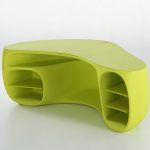 حل تصميم غريب جدا ، في الوقت نفسه مشرق والوظيفية