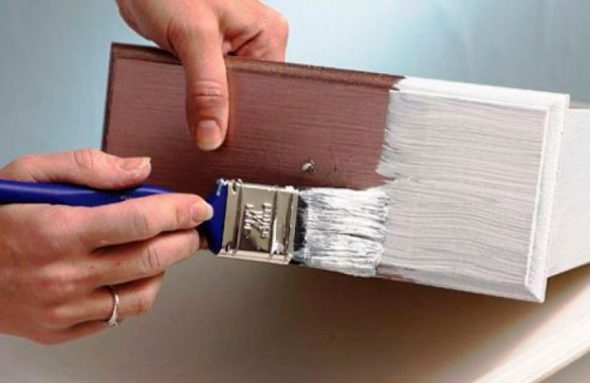 تلوين الأثاث