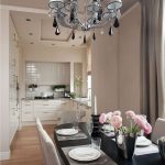 الجدول الأصلي البيضاوي الأسود