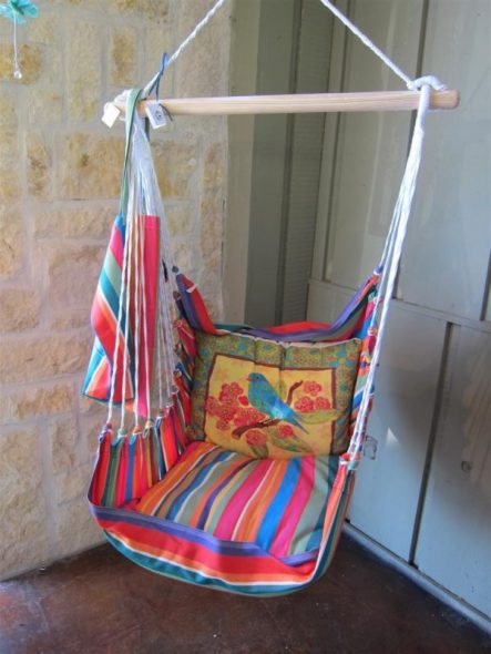 كرسي أرجوحة معلقة