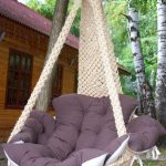 كرسي معلق ، منسوج بتقنية مكرميه