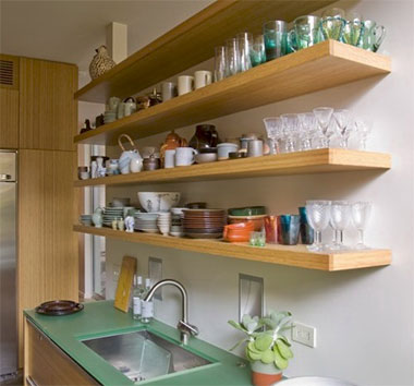 أرفف خشبية خفيفة