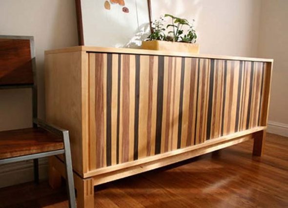 فيلم لاصق ذاتي تحت الشجرة