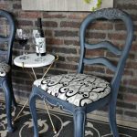 مقعد مع حرف واحد فقط للكراسي المجددة