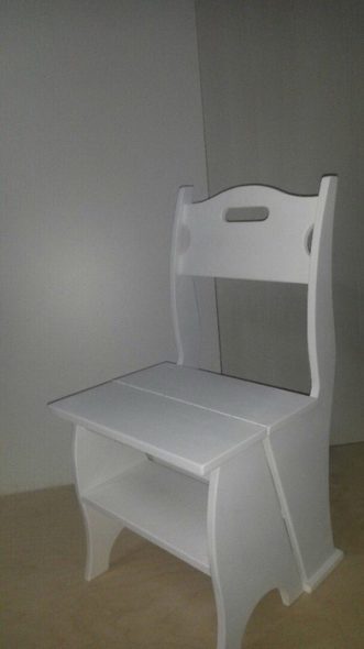 كرسي قابل للطي