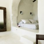 تصميم أنيق للمكانة للسرير