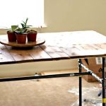 جدول الألواح مع إطار معدني للأنابيب