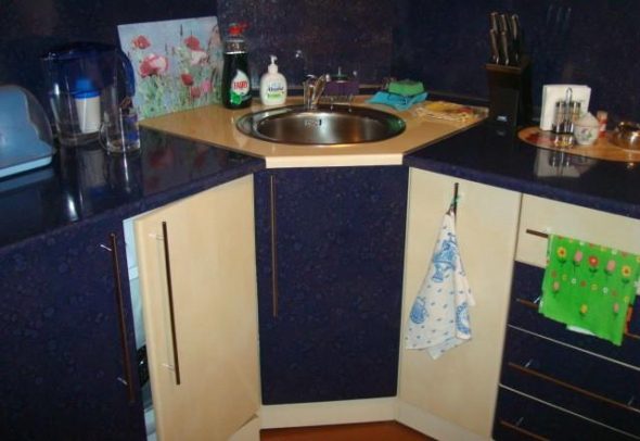 شبه منحرف في الزاوية