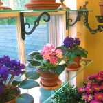 أرفف زجاجية مريحة مع مثبتات مزورة