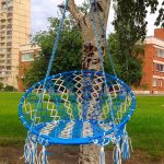 الخيار كرسي محلية الصنع على الطوق