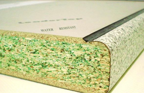 تشريب اللوح مع مركب خاص طارد للماء