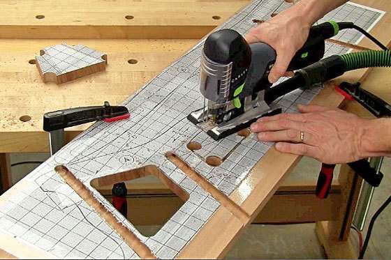 اقطع المحيط الداخلي للجدار