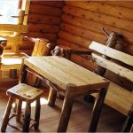 أثاث خشبي للحمام بيديه