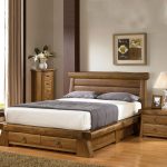 مجموعة أثاث خشبي مع أدراج غير عادية لغرفة النوم