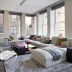 أريكة من عدة أقسام