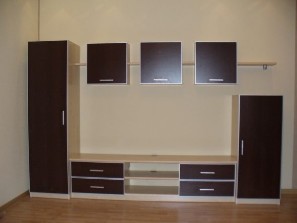 مجموعة أثاث من اللوح