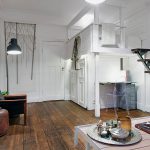 السرير تحت السقف - استقبال مصمم