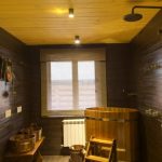 تركيب خط خشبي في حمام الغسيل