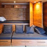 السرير الأصلي مع أدراج تحت السرير