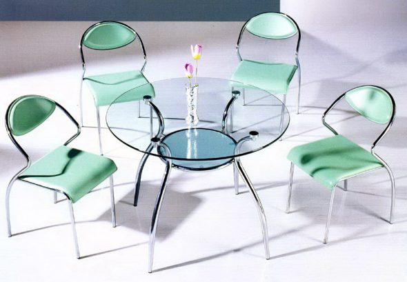 الزجاج مع مواد أخرى