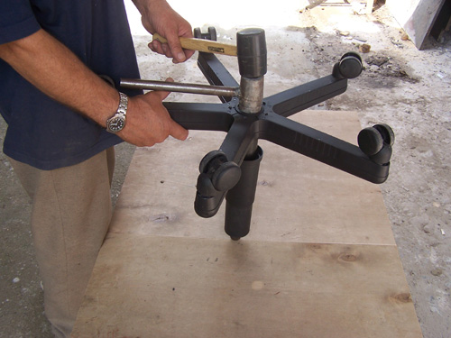 لإزالة الصليب البلاستيك