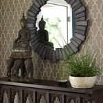 وحدة خشبية مع الأقواس