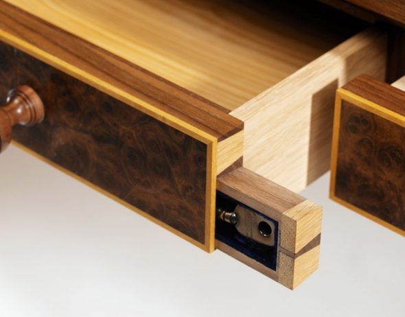 مربع داخل المربع