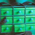 صناديق الصناديق للأحذية على عجلات