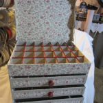 صندوق كرتون منظم