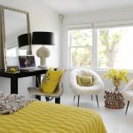 منضدة الزينة الجميلة باللون الأسود