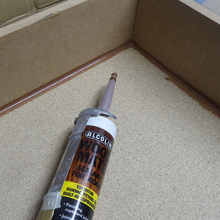 ربط الجزء السفلي من مربع