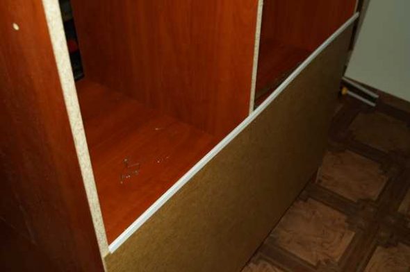 خزانة حائط خلفية