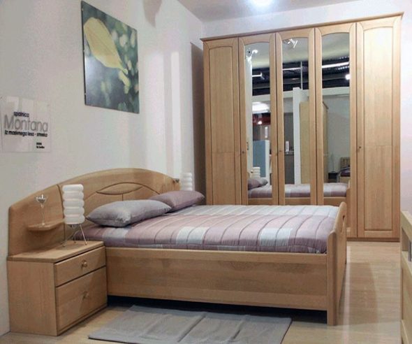 غرفة نوم خشب الزان