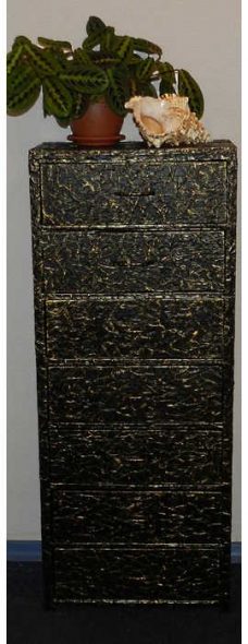 تطبيق الطلاء الذهبي