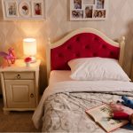 سرير مفرد مع ظهر ناعم مع ملحق عربة