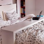 وحدة التحكم المحمولة في غرفة النوم