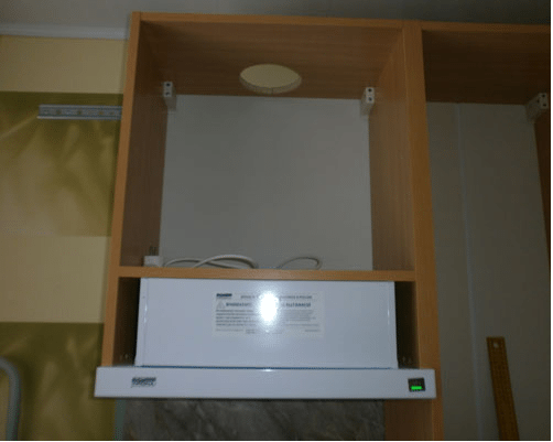  مثال على غطاء محرك السيارة