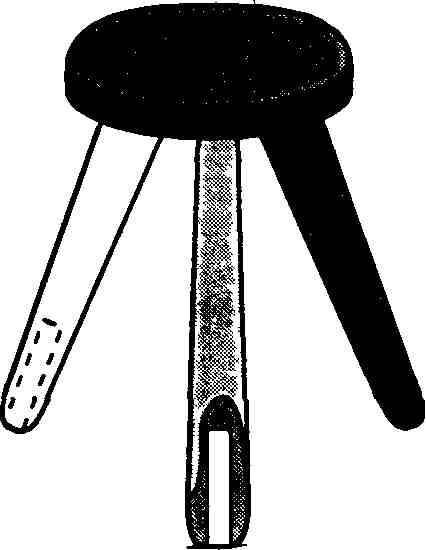 مخبأ في الساقين